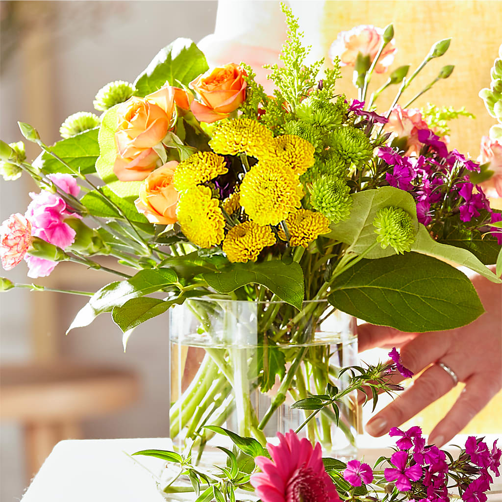 Bold & Bright – A Florist Original – Flower Garden Florist, Fort Worth TX