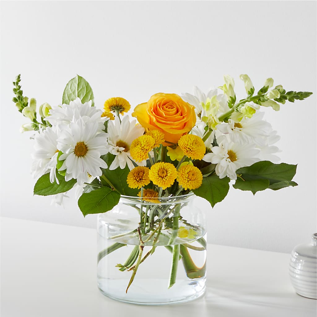 Sun Salutation Bouquet – Flower Garden Florist, Fort Worth TX