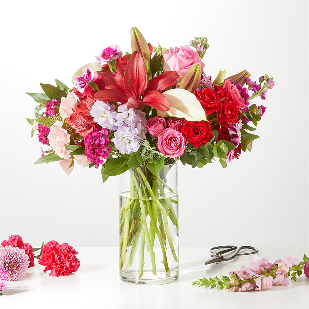 Swooning Over You - A Luxury Florist Original – Flower Garden Florist, Fort Worth TX