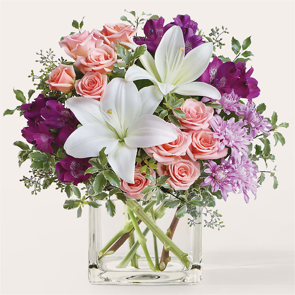 Mani Pedi Bouquet – Flower Garden Florist, Fort Worth TX