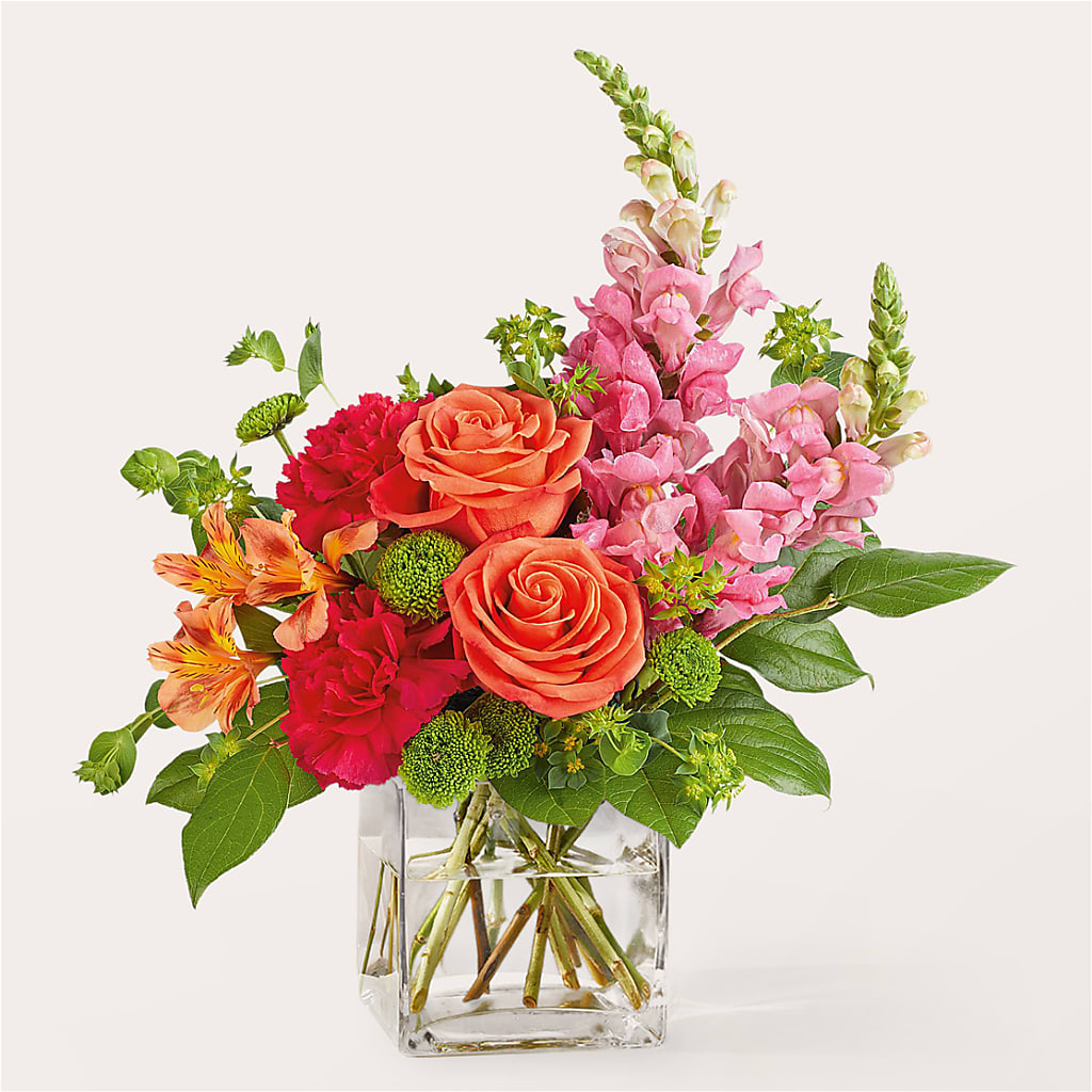 Cosmopolitan Bouquet – Flower Garden Florist, Fort Worth TX