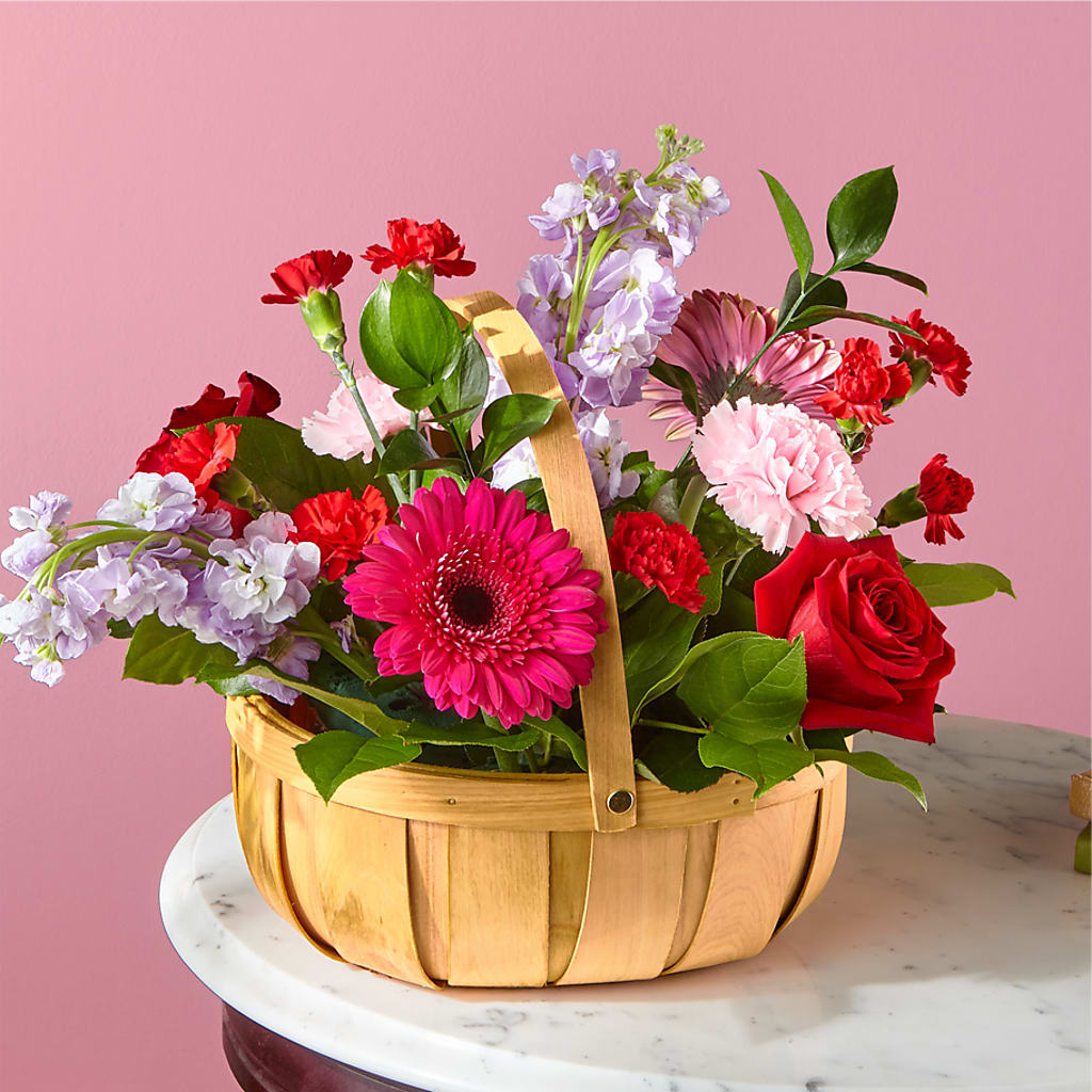 Pink Picnic Basket – Flower Garden Florist, Fort Worth TX