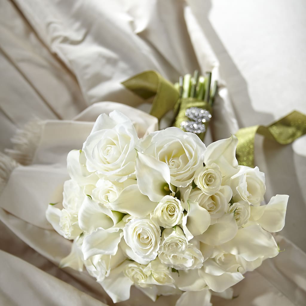 Serene Highness Bouquet – Flower Garden Florist, Fort Worth TX