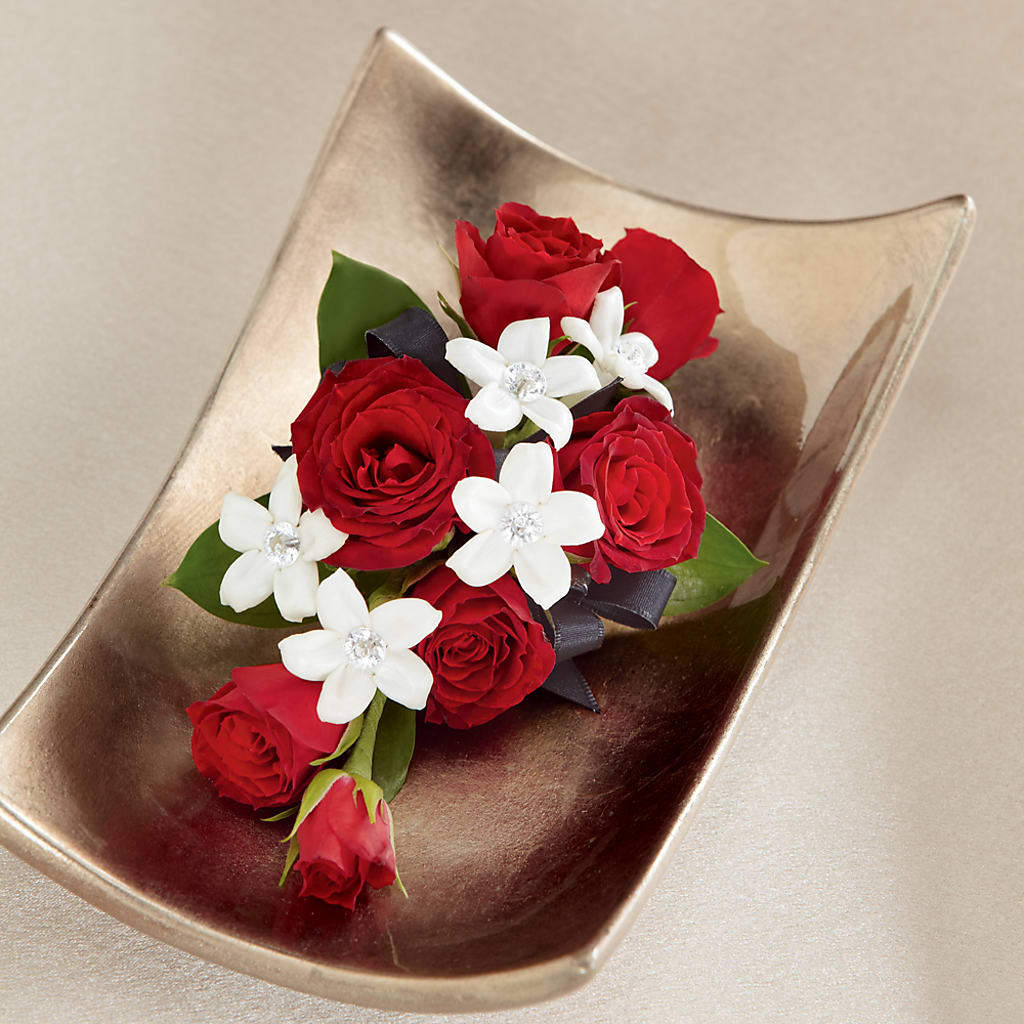 Poetry Corsage – Flower Garden Florist, Fort Worth TX