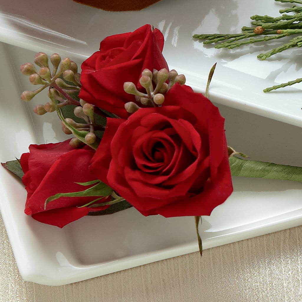 Red Spray Rose Boutonniere – Flower Garden Florist, Fort Worth TX