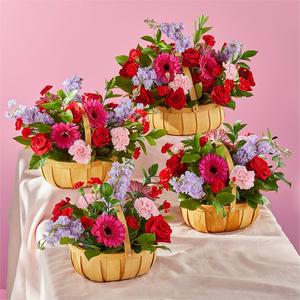 Pink Picnic Basket –  Flower Garden Florist, Fort Worth TX