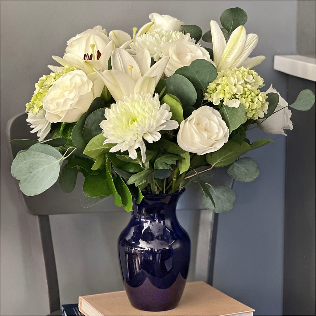 Snowy Dreams Bouquet –  Flower Garden Florist, Fort Worth TX