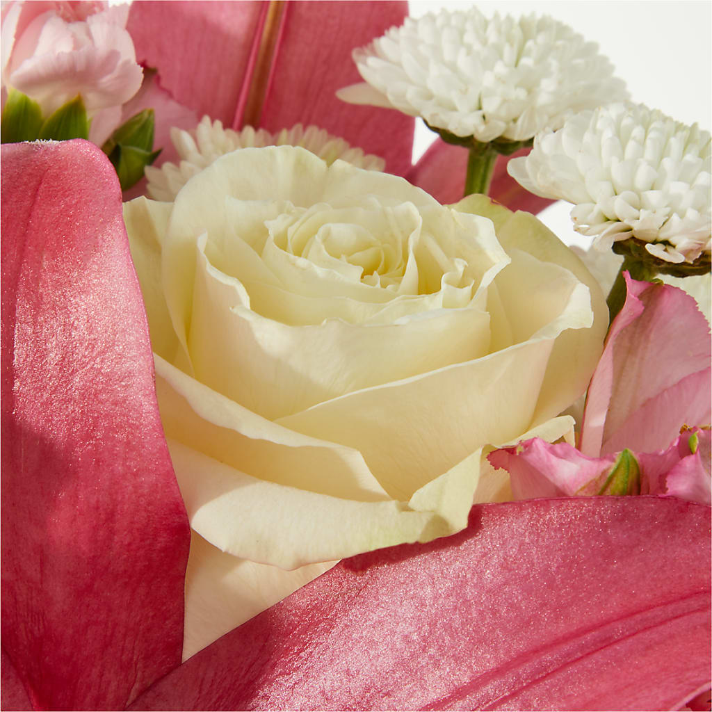 Piece of Cake Bouquet –  Flower Garden Florist, Fort Worth TX