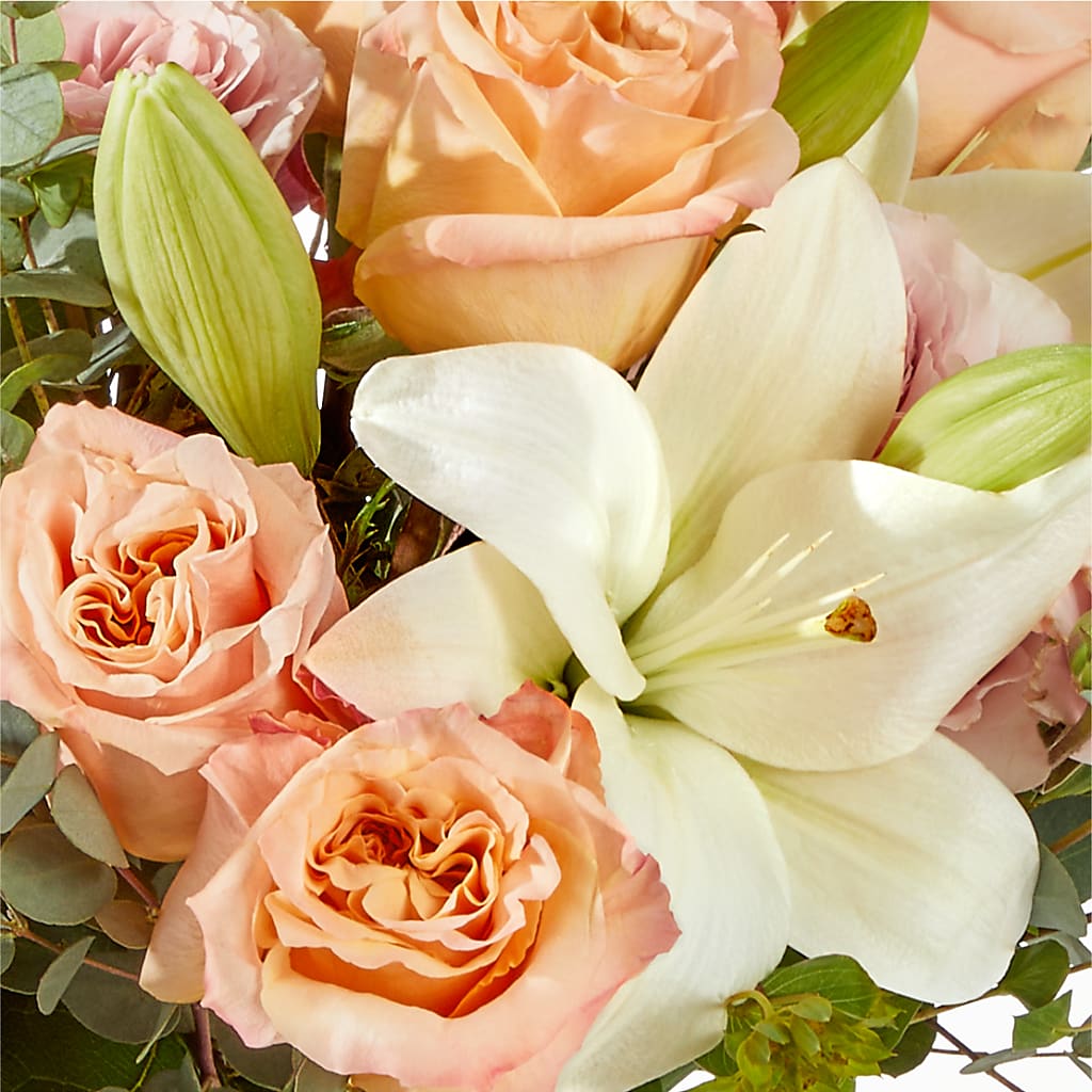 Grapefruit Splash Bouquet –  Flower Garden Florist, Fort Worth TX