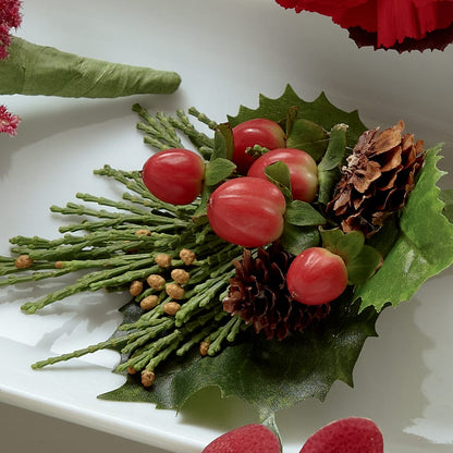 Red Berry Boutonniere –  Flower Garden Florist, Fort Worth TX